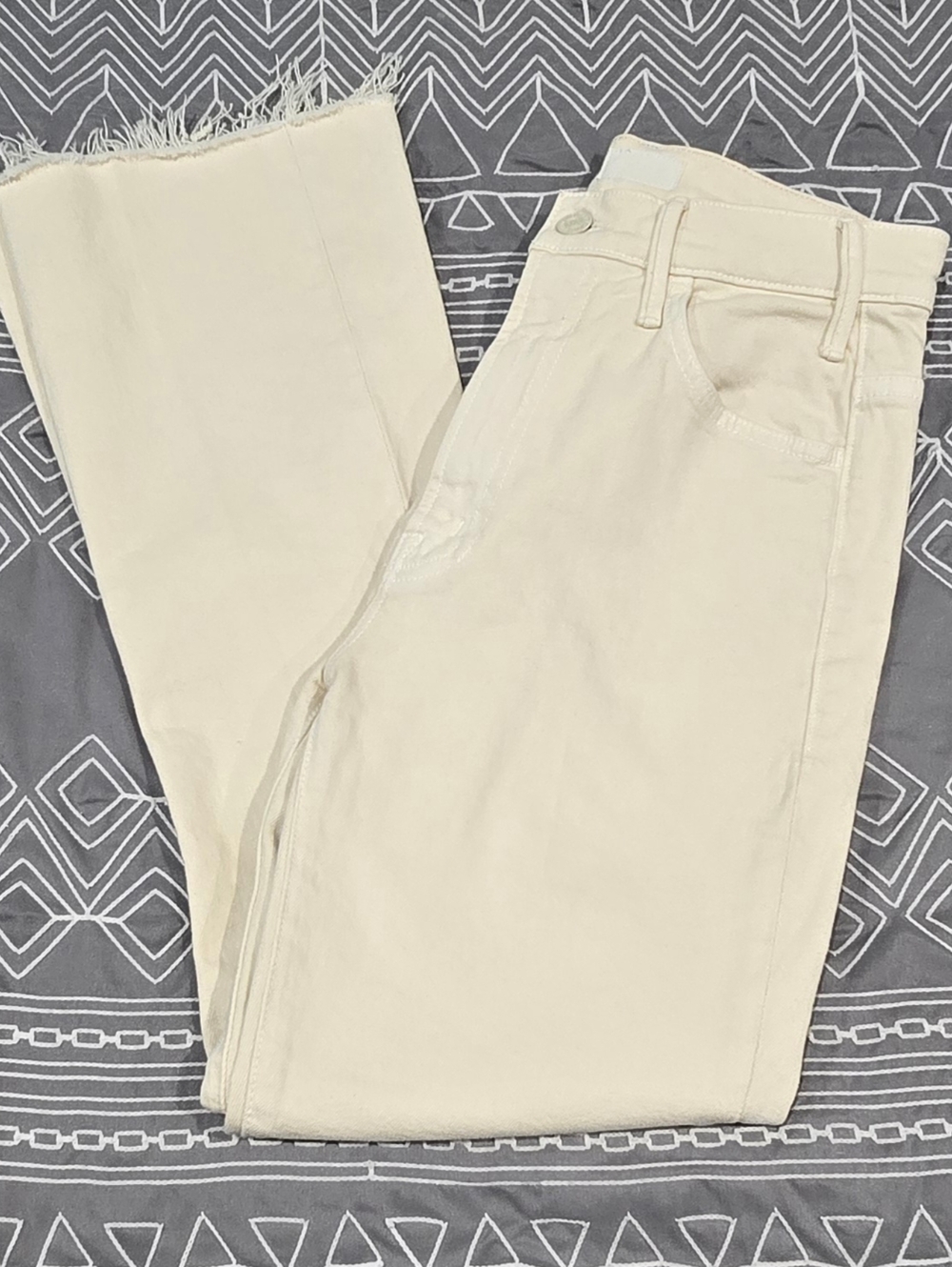 MOTHER Denim The Hustler Ankle Fray In Ivory Size 25